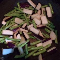 豆角吃瓜,夏日清爽美食新搭配