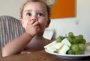 哈密瓜要加热给宝宝吃吗,哈密瓜加热后更适合宝宝食用的小贴士